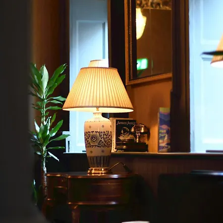 Barry'S Hotel-3